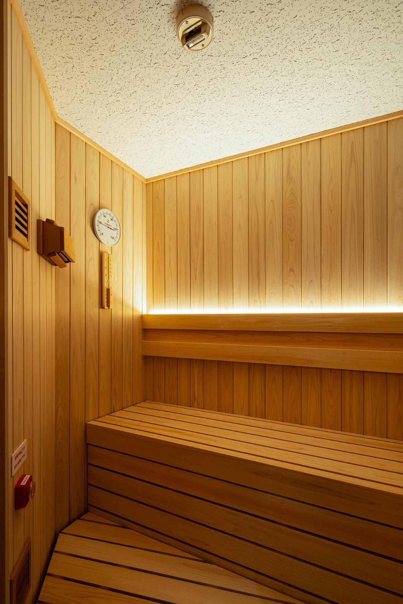 Section L Shimbashi West 4* Präfektur Tokio